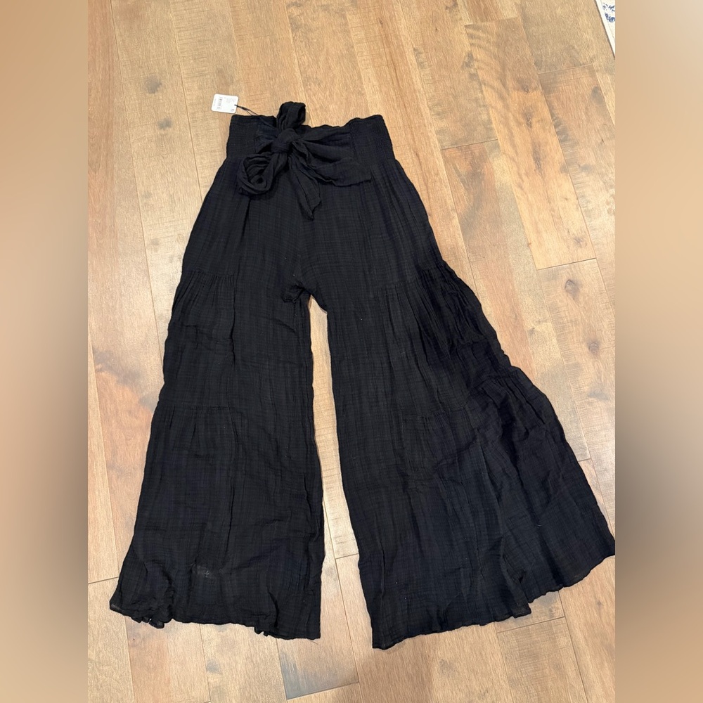 NWT Free People One Black Gauze Wide Leg pants - Large - Picture 2 of 3